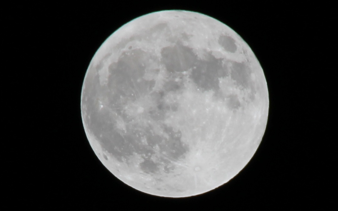 BigMoon.jpg